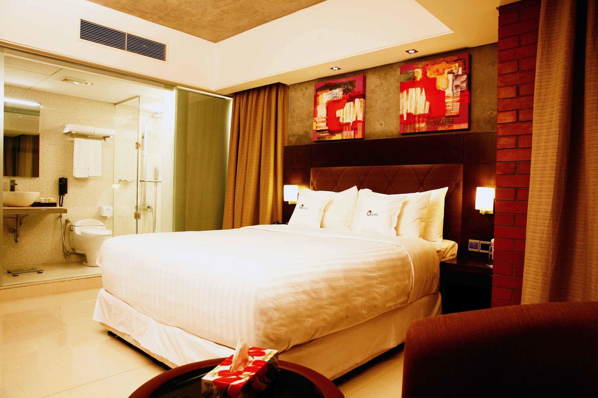 Hotel The Olives Dhaka Esterno foto