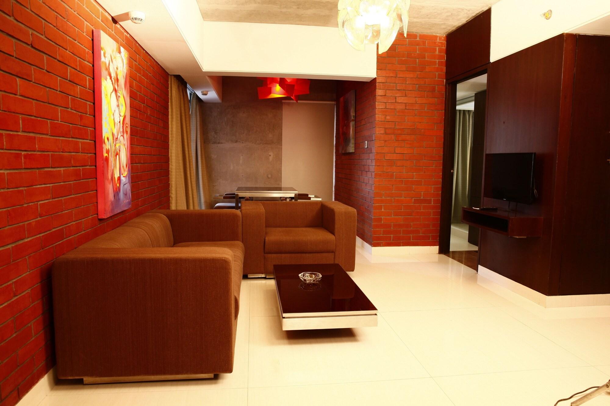 Hotel The Olives Dhaka Esterno foto