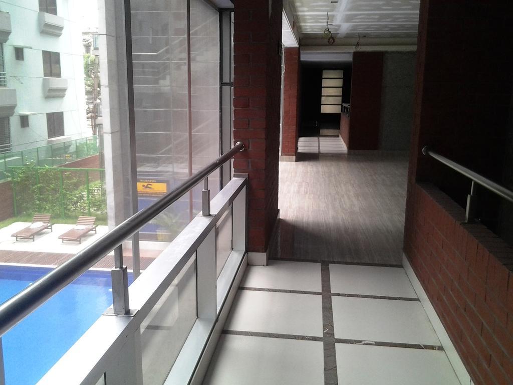Hotel The Olives Dhaka Esterno foto