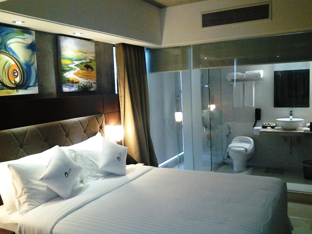 Hotel The Olives Dhaka Esterno foto