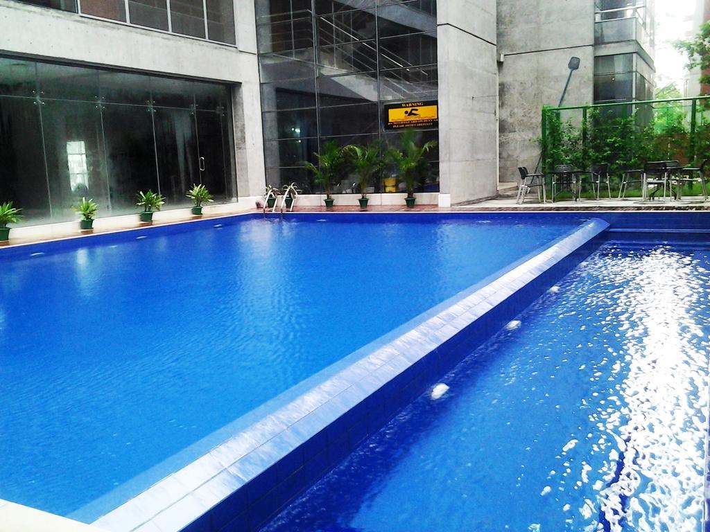 Hotel The Olives Dhaka Esterno foto